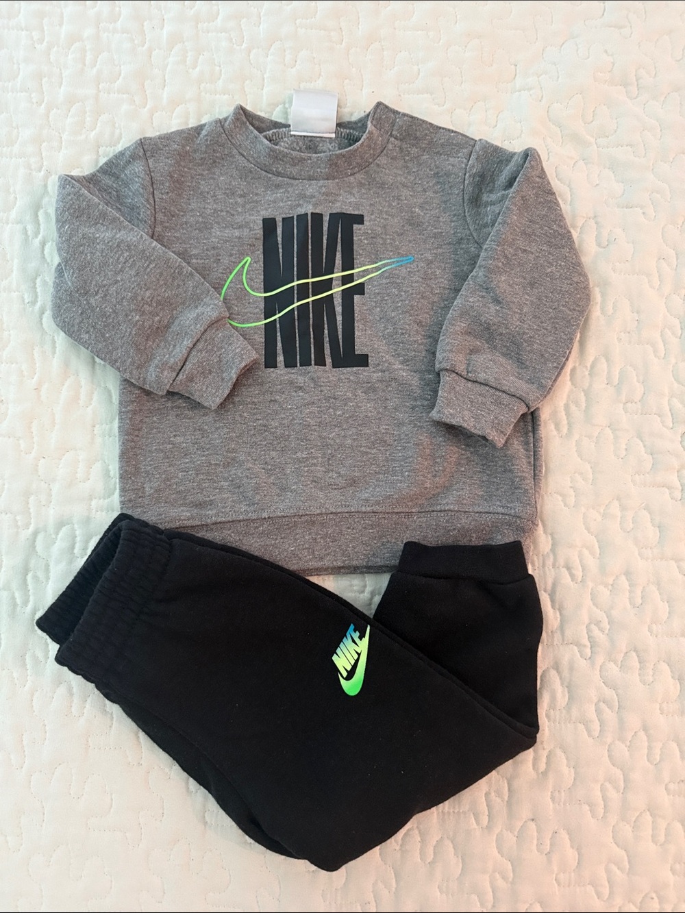 Nike Gray Sweatshirt & Black Joggers with Neon Swoosh